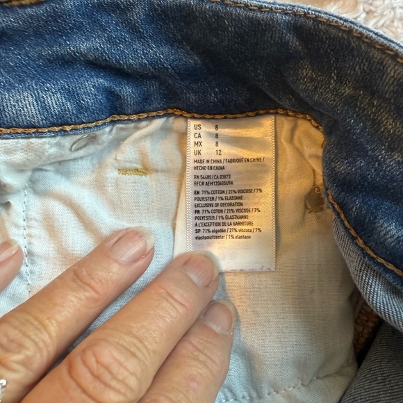 American Eagle Outfitters next level stretch Distressed  Jean Shorts size 8 B26 - Picture 4 of 5